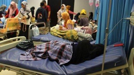 ILUSTRASI - Keracunan makanan di sebuah rumah sakit. (foto: suara.com)