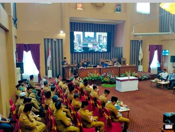 Rapat paripurna DPRD Tanbu terkait pengambilan keputusan terhadap RAPBD Tahun Anggaran 2023. (Foto: Diskominfo Tanbu)